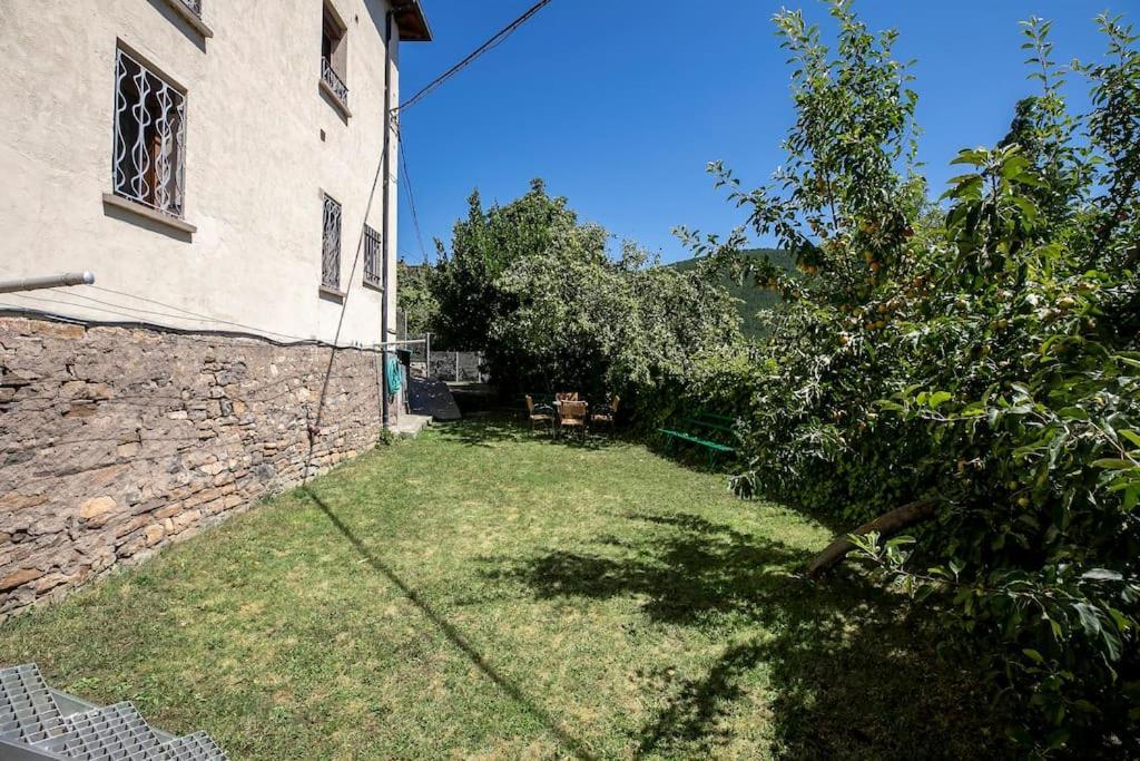 Casa Feli - Apartamento Con Jardin Privado En Los Pirineos カスティエジョ・デ・ハカ エクステリア 写真